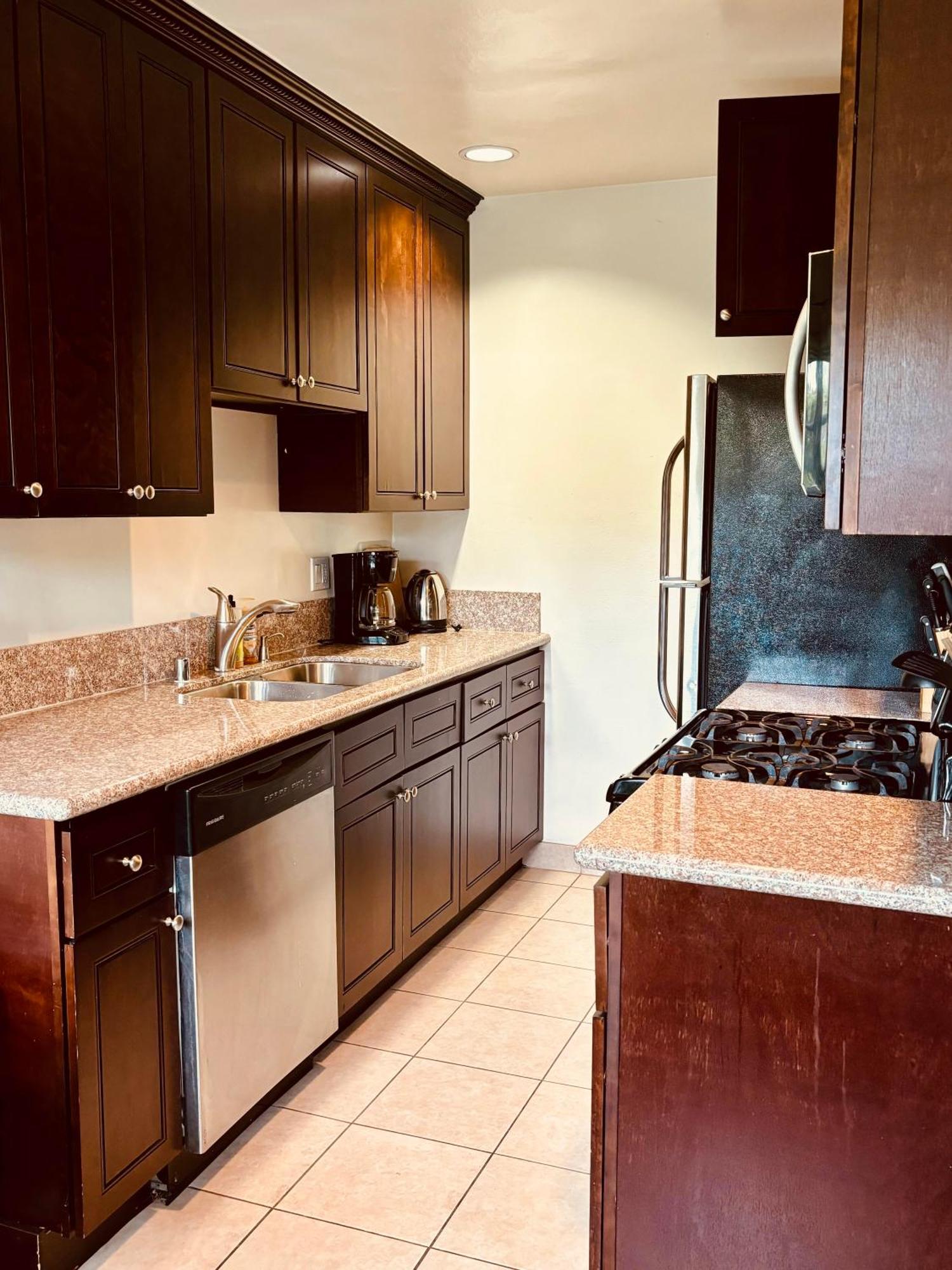 Centrally Located 2 Bed Ucla Apartment 洛杉矶 外观 照片